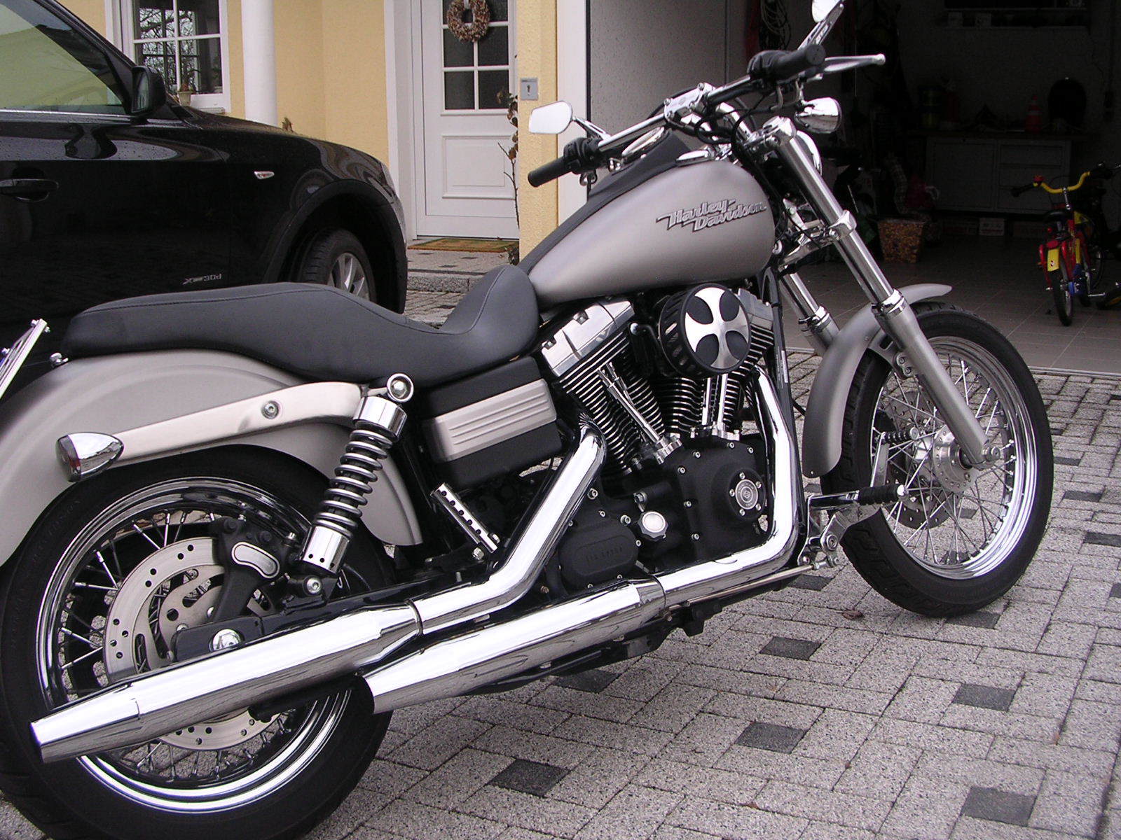 t bar dyna street bob