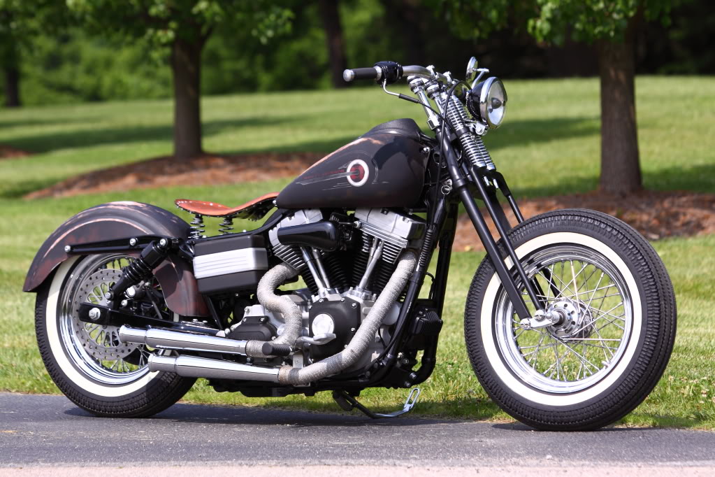 Harley Dyna Wide Glide Bobber