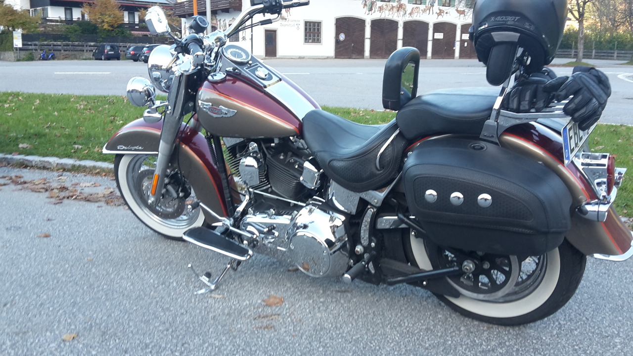 Flstn Deluxe Alarmanlage S 1 Milwaukee V Twin Harley Davidson Forum Community